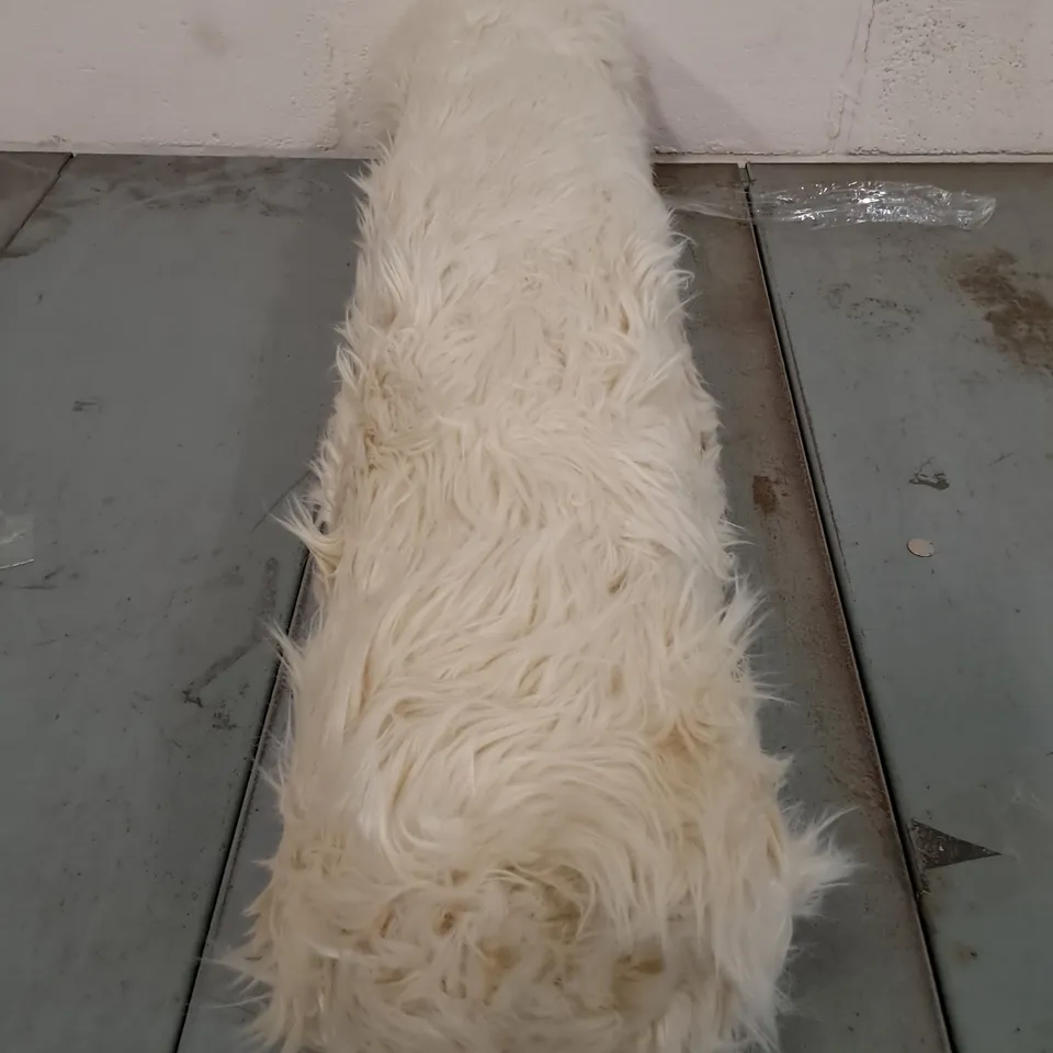 BRAND NEW PACO HOME  CREAM SOFT SHAGGY RUG SIZE UNSPECIFIED 
