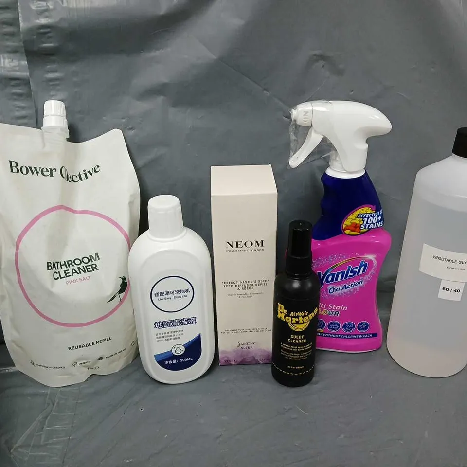 APPROXIMATELY 12 ASSORTED HOUSEHOLD ITEMS TO INCLUDE BATHROOM CLEANER PINK SALT, NEOM DIFFUSER, VANISH OXI ACTIO, ETC - COLLECTION ONLY