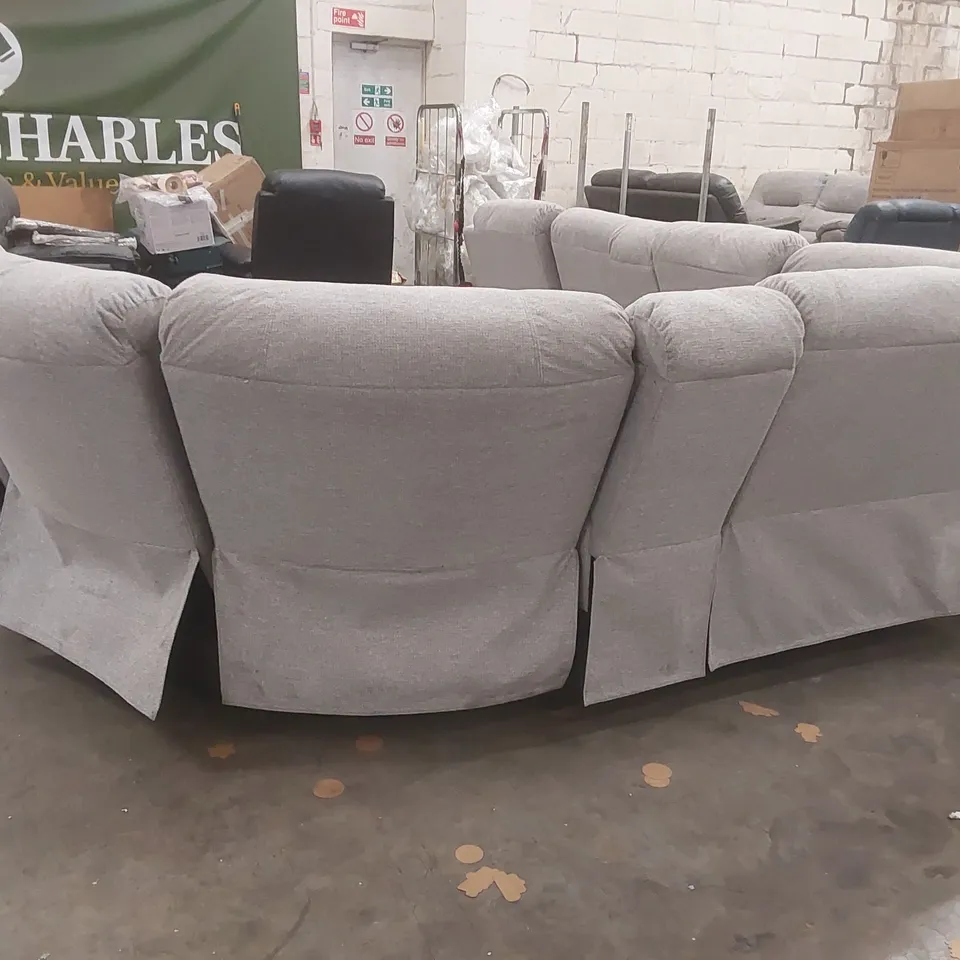 QUALITY DESIGNER FABRIC UPHOLSTERED CORNER SOFA WITH RECLINER, CUP HOLDERS AND STORAGE