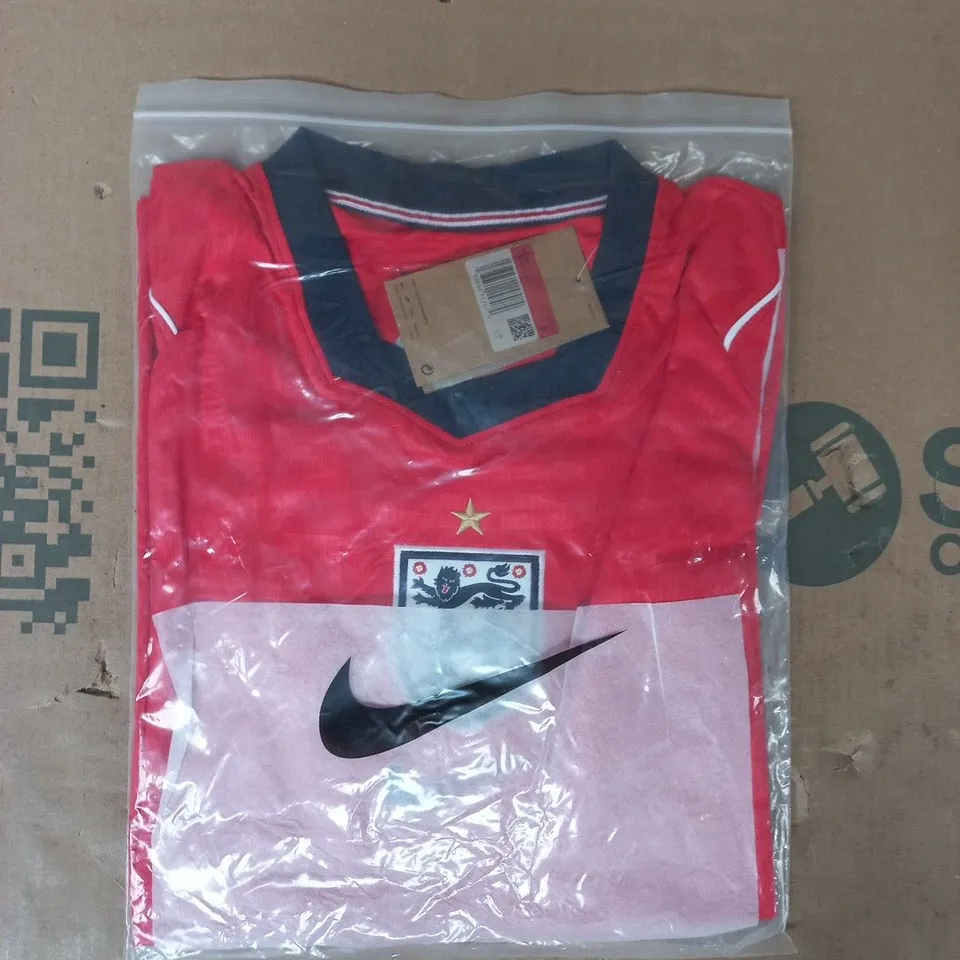 BAGGED NIKE ENGLAND AWAY FOOTBALL JERSEY SIZE LARGE