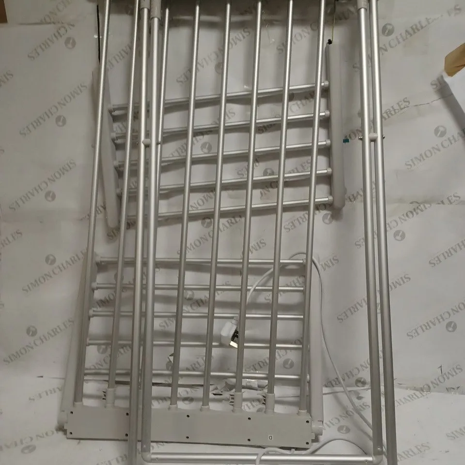 ELECTRIC HEATED TOWEL RACK GREY