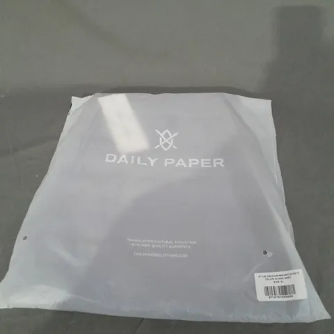 BAGGED DAILY PAPER REFARID SHORTS IN SHARK GREY SIZE XL