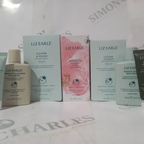 BOXED LIZ EARLE SKIN/BODY CARE SET