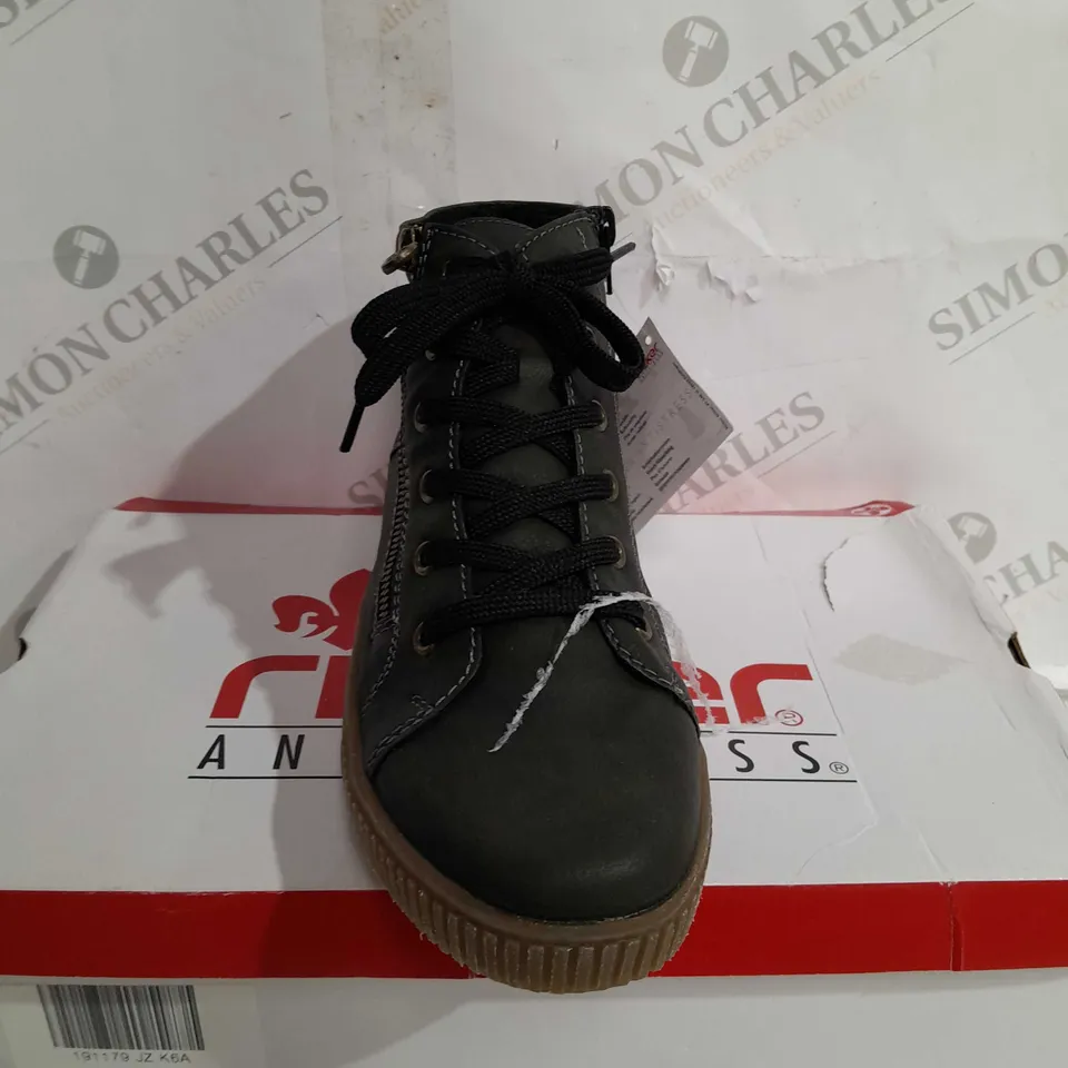 RIEKER HIGH TOP CUFFED TRAINER - KHAKI SIZE 6 1/2 - BOXED 
