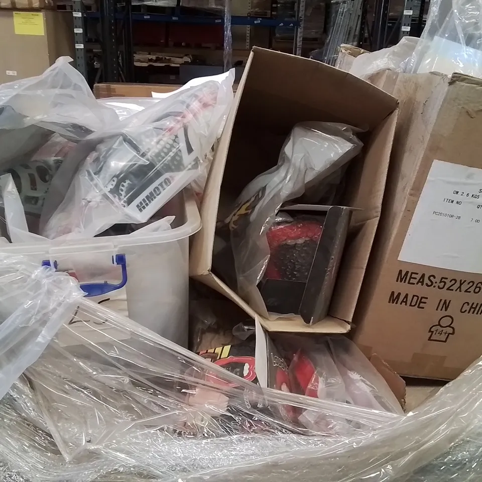 PALLET OF ASSORTED HOUSEHOLD GOODS AND PRODUCTS TO INCLUDE;TELEPHONE GAME,TRUCK BODY CAR,VACUUM CLEANER