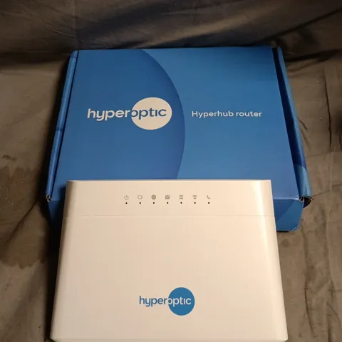 BOXED HYPERTIC HYPERHUB ROUTER 
