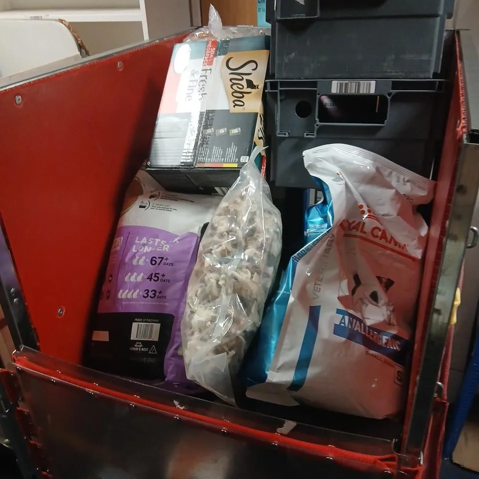 LARGE CAGE OF ASSORTED PET FOOD AND SUPPLIES TO INCLUDE; PEDIGREE, ENCORE, PECKISH AND BARCA