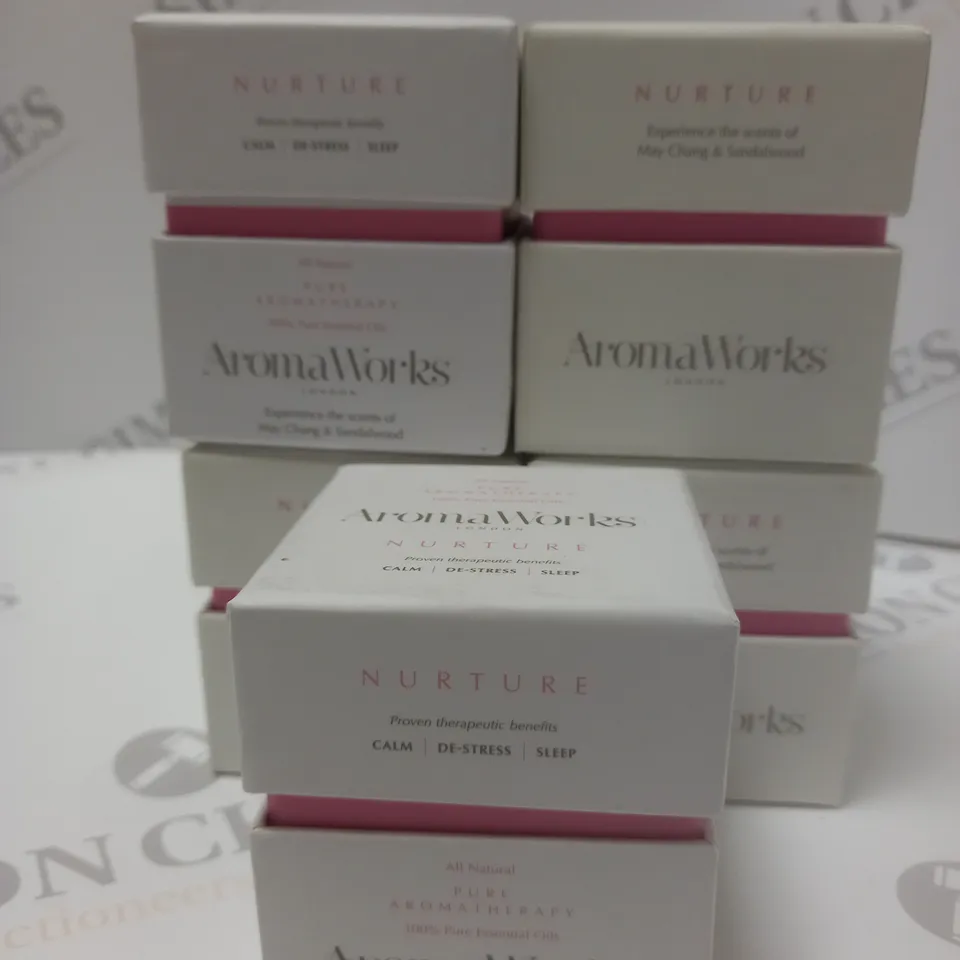 BOX OF 5 AROMAWORKS NURTURE SMALL CANDLES  - MAY CHANG & SANDALWOOD 