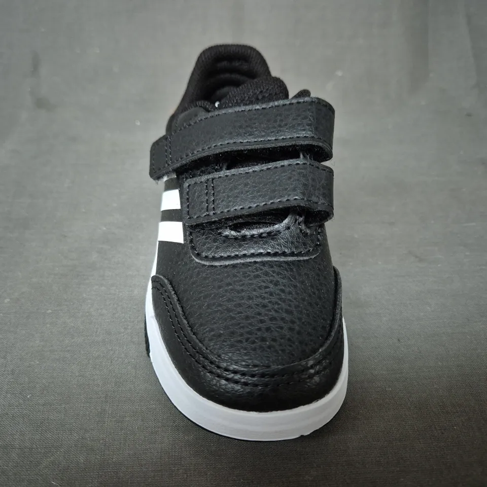 BOXED PAIR OF ADIDAS INFANT'S TENSAUR SPORT 2.0 SHOES IN BLACK/WHITE UK SIZE 6.5K