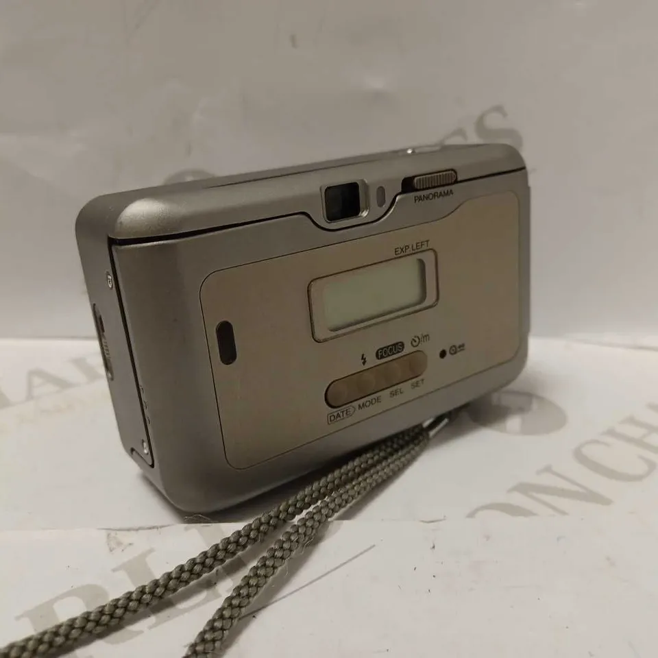 FUJIFILM CARDIA MINI TIARA CAMERA
