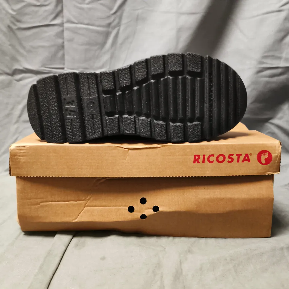 BOXED PAIR OF RICOSTA VELCRO STRAP SHOES IN BLACK SIZE EU 35