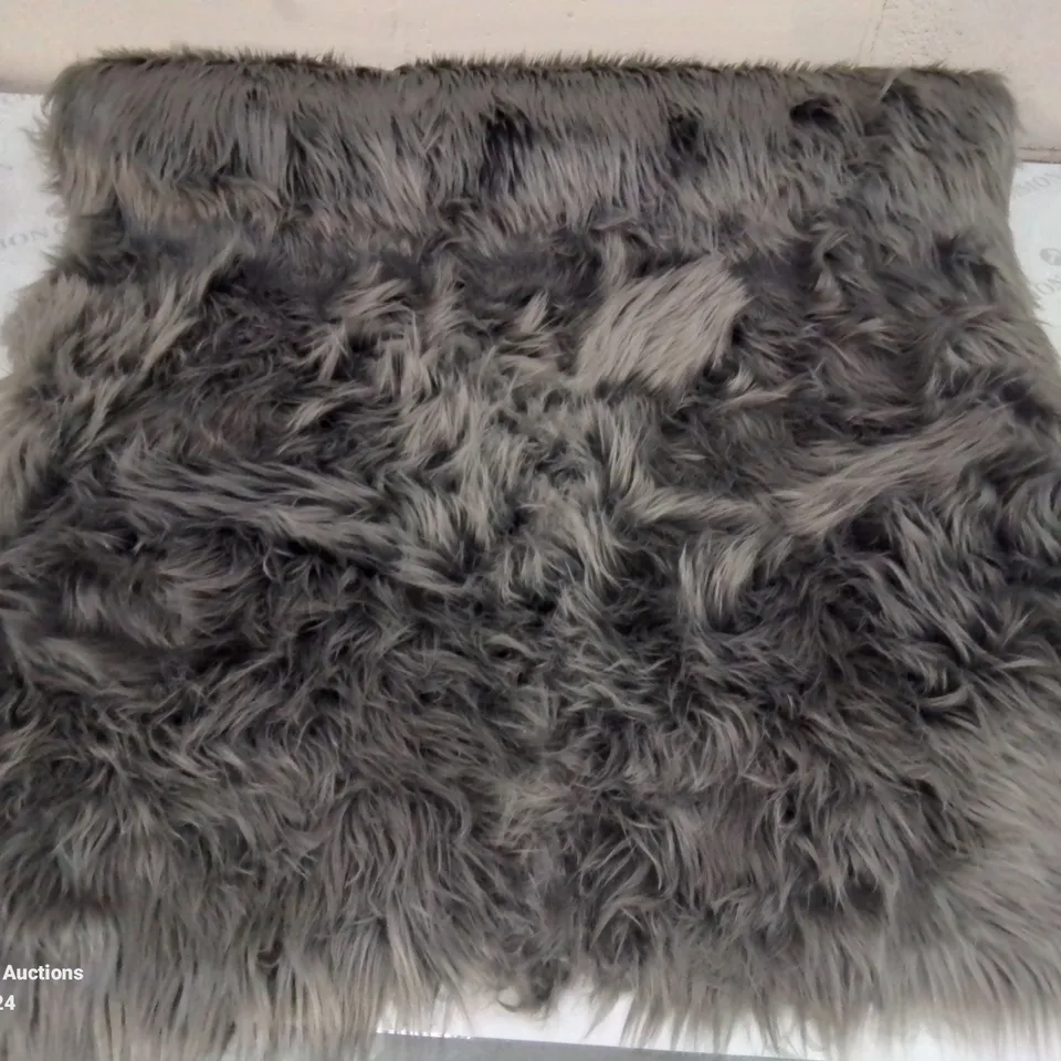 BRAND NEW PACO HOME 960 PLAYA DESIGN 80X150CM SHAGGY ANTHRACITE RUG