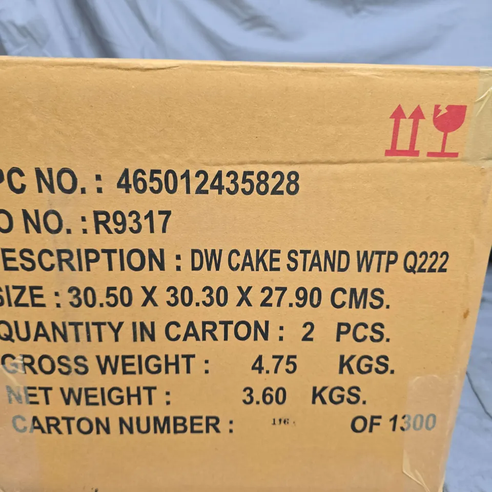 BOX 2 DISNEY TIGGER CAKE STANDS