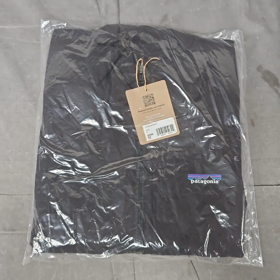 PATAGONIA NANO-AIR LIGHT VEST IN BLACK SIZE MEDIUM