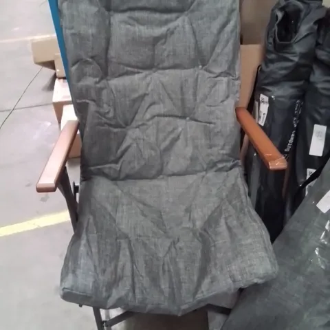 BAGGED VOYAGER CAMPING CHAIR