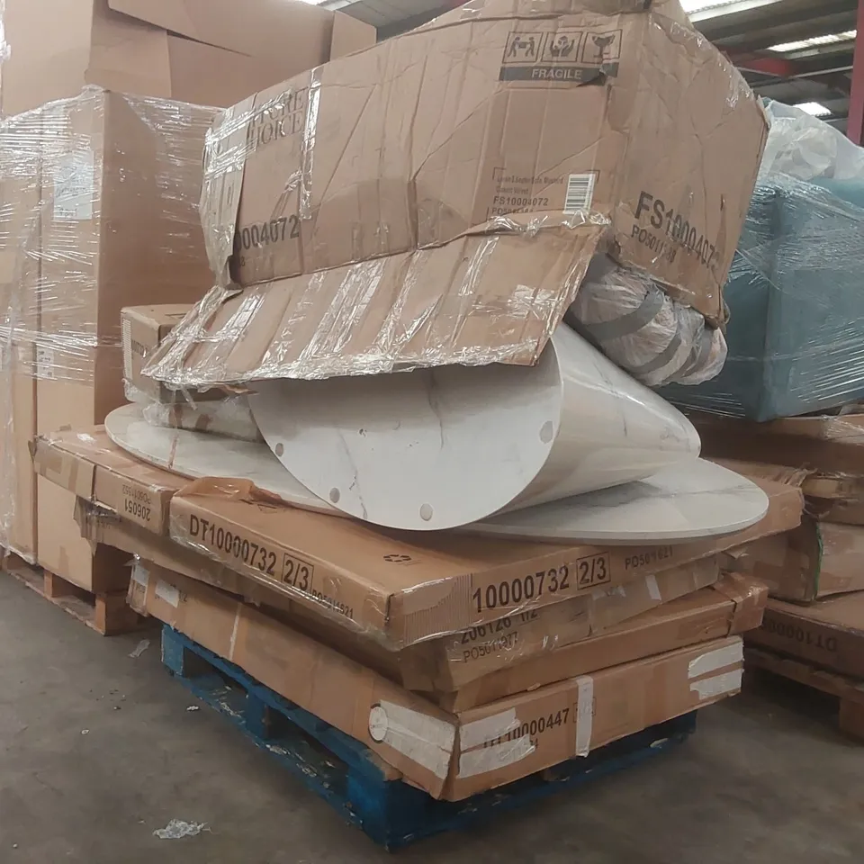 PALLET CONTAINING A VERY LARGE QUANTITY OF ASSORTED DESIGNER FURNITURE PARTS INCLUDING: SOFA PARTS, DINING TABLE PARTS ECT