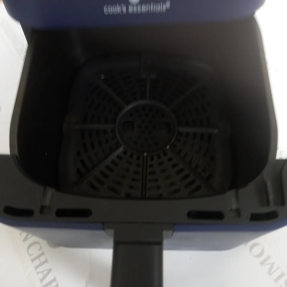 BOXED COOK'S ESSENTIALS 5.8L AIR FRYER IN NAVY