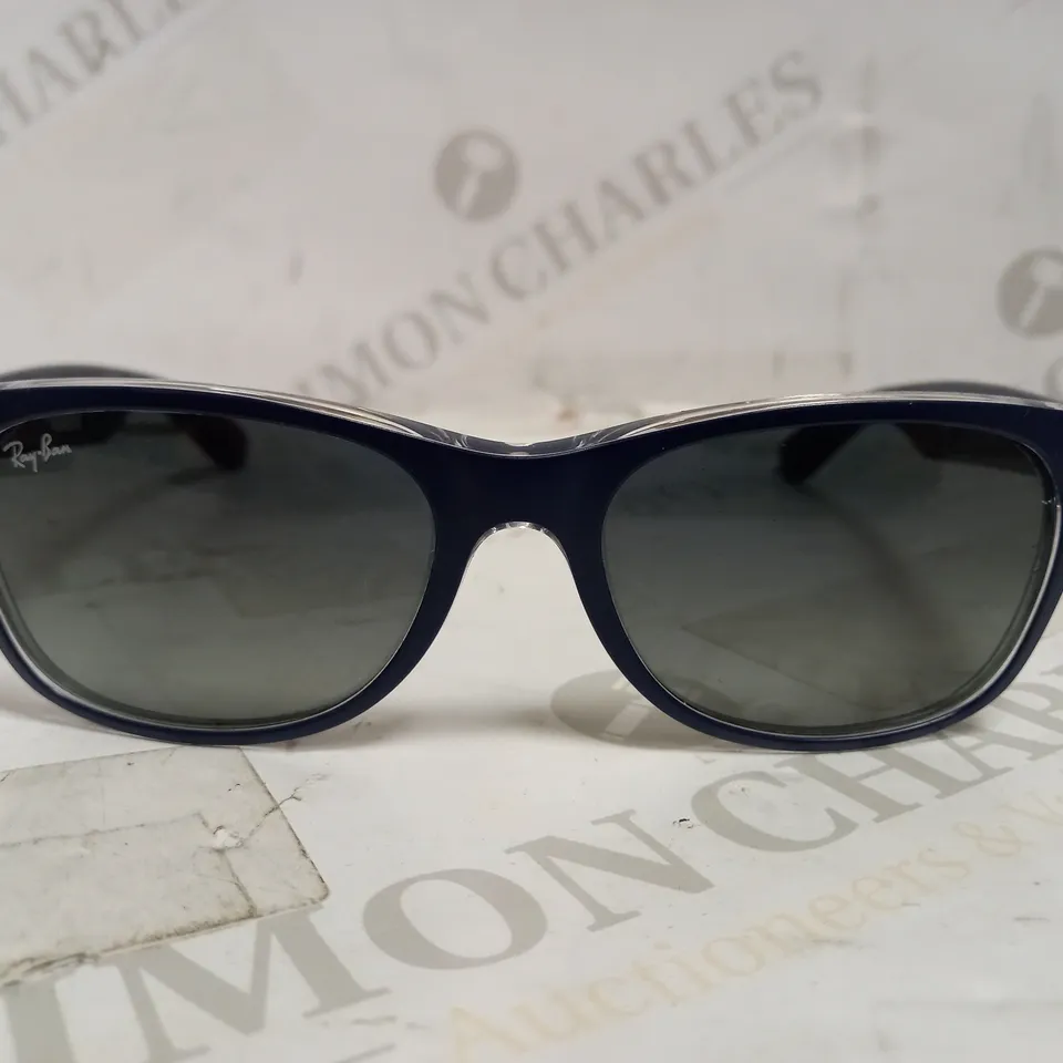 RAY BAN-STYLE NEW WAYFARER SUNGLASSES