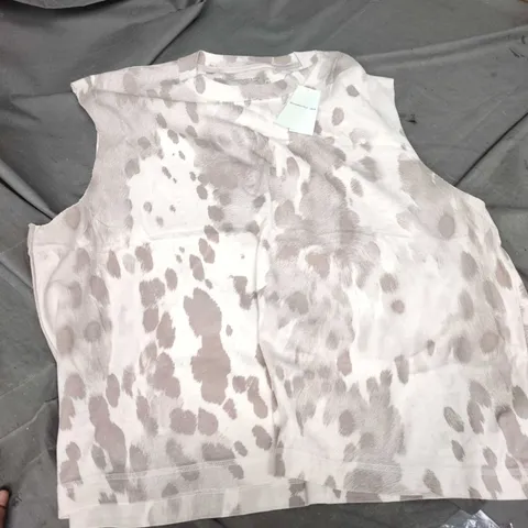 ABERCROMBIE & FITCH TIE-DYE SLEEVELESS TOP – XL 