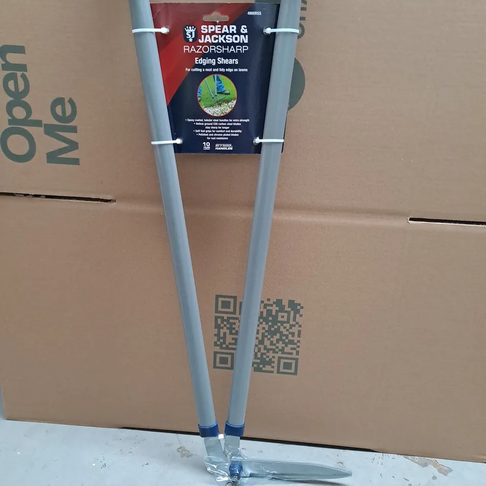 SPEAR & JACKSON RAZOR SHARP EDGING SHEARS