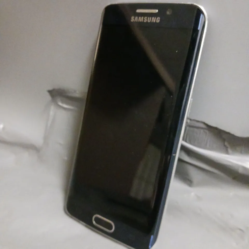 SAMSUNG GALAXY S6 EDGE SMARTPHONE