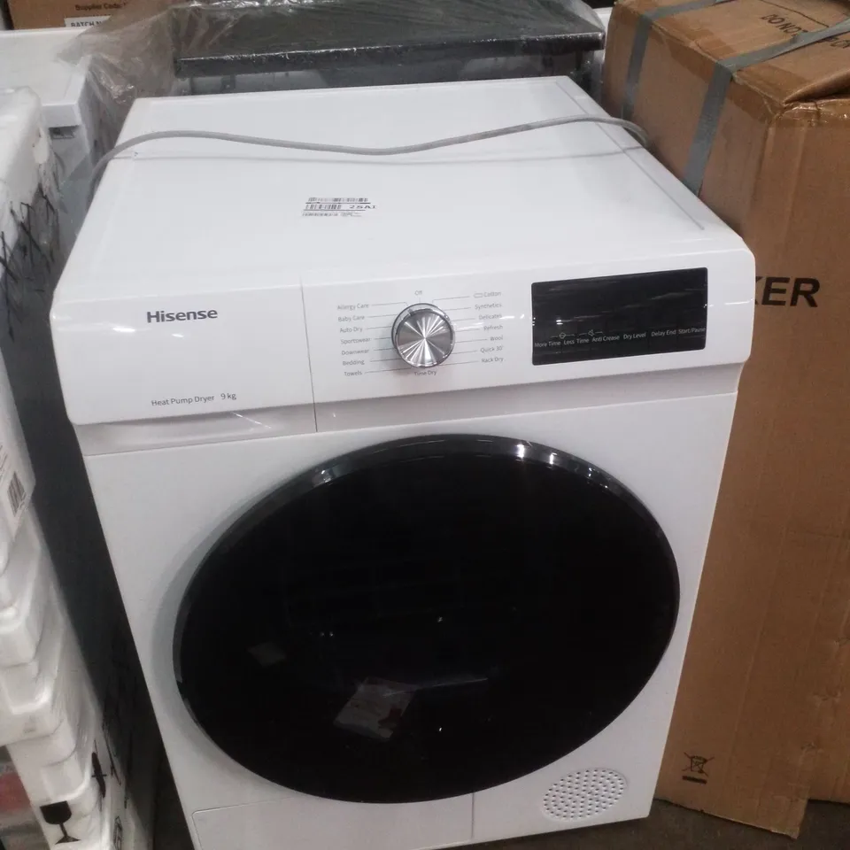 HISENSE 3 SERIES DHQA902U 9KG HEAT PUMP TUMBLE DRYER - WHITE