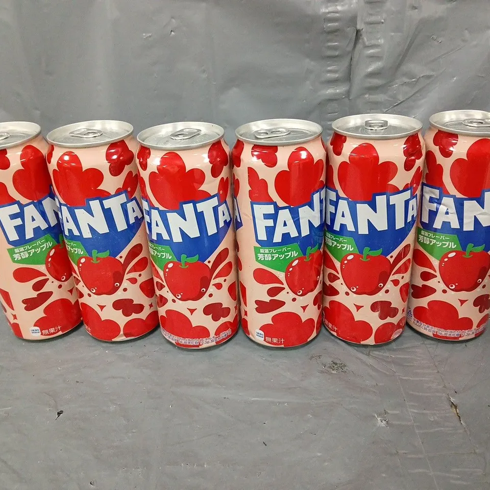 TOTE OF APPROXIMATELY 10 ASSORTED DRINKS ITEMS TO INCLUDE - FANTA