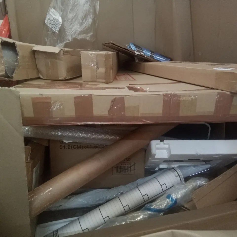 PALLET OF ASSORTED ITEMS INCLUDING STOREMIC TOILET SEAT, DRIPEX VANITY MIRROR, FREESTANDING TOILET ROLL HOLDER, PARASOL, TENSION ROD, 3D RAINBOW WINDOW FILM