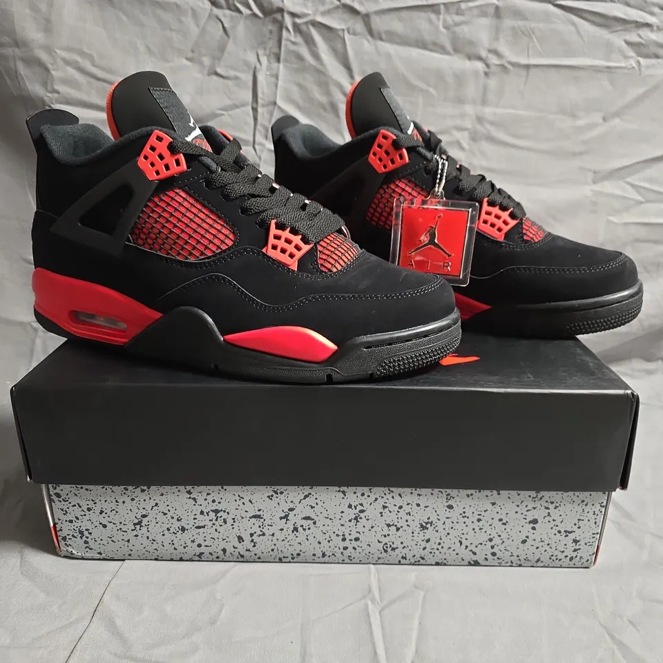 BOXED PAIR OF NIKE AIR JORDAN 4 RETRO SHOES IN BLACK/RED SIZE UK 9