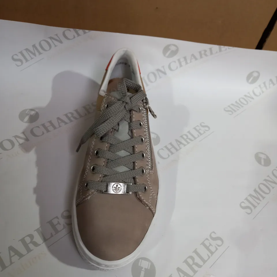 RIEKER GREY SHOES  SIZE 4 