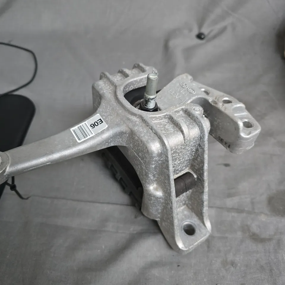 S2690 RIGHT ENGINE MOUNT FOR 2019 HYINDAI