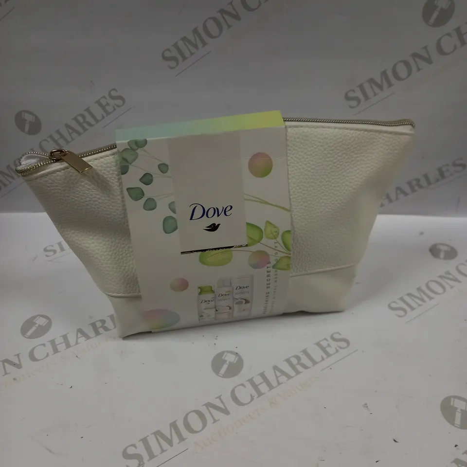 DOVE NOURISHING SECRETS SHOWER BODY LOTION WASHBAG GIFT SET