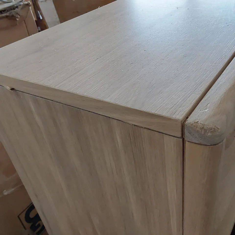 SOLID WOOD STORAGE UNIT