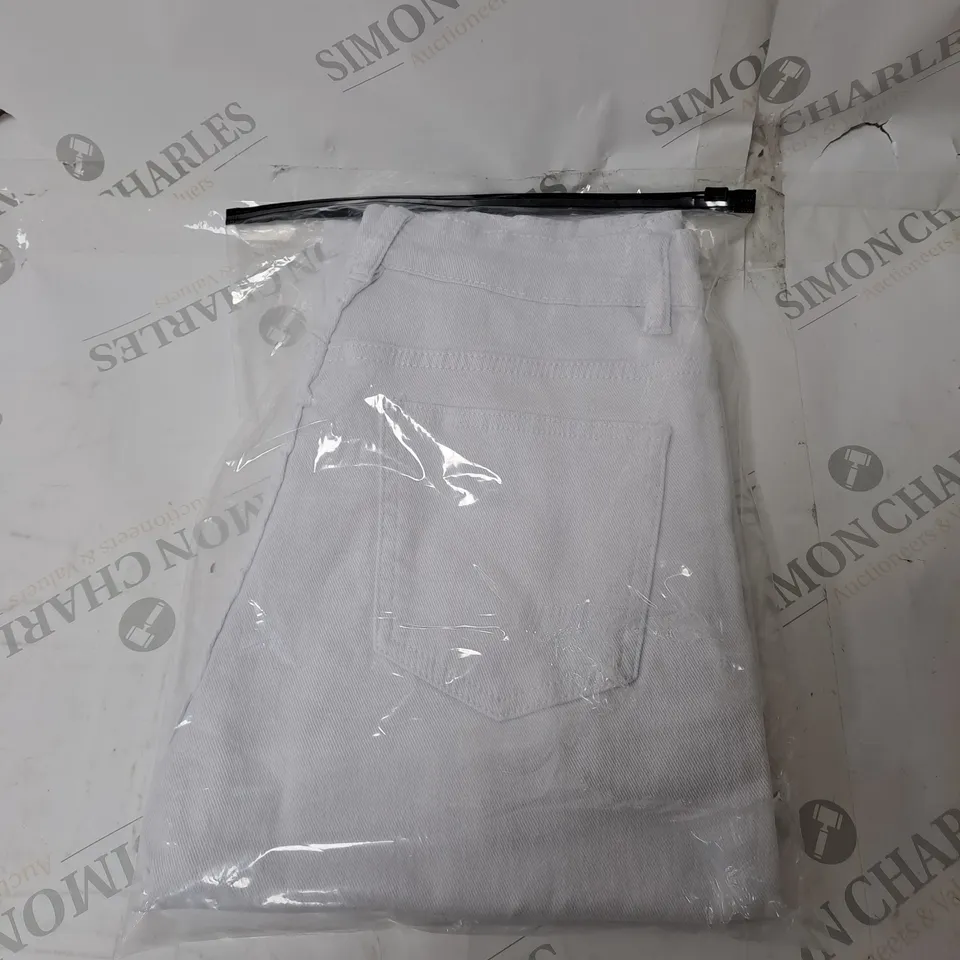 WHITE DENIM  JEANS SIZE 14 YR 