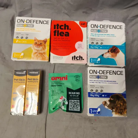 APPROXIMATELY 20 ASSORTED PET SUPPLY ITEMS TO INCLUDE PET SKIN SOOTHING SPRAY, ETC