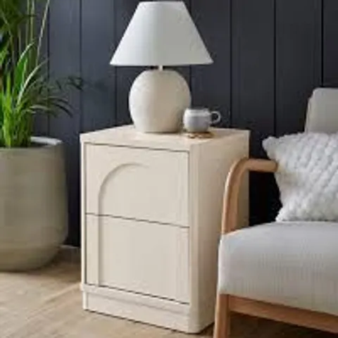 ELLIA SIDE TABLE WHITE UK249