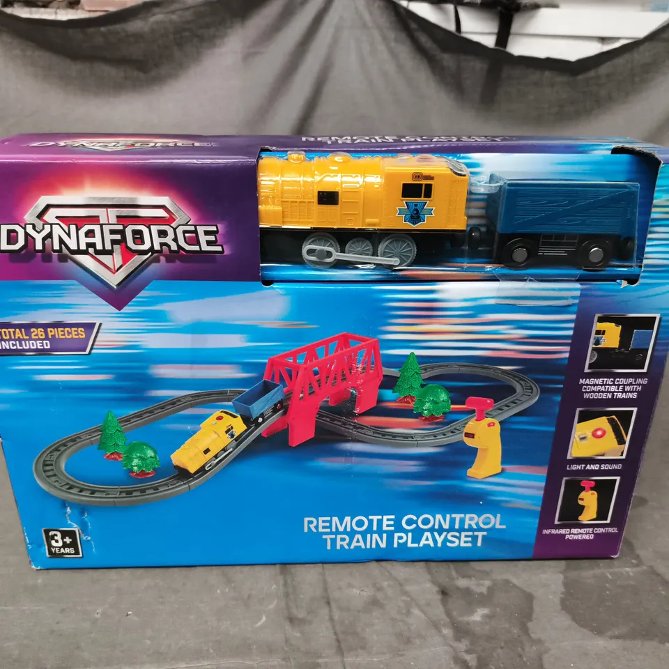 BOXED DYNAFORCE LIGHT & SOUND TRAIN SET REMOTE CONTROL PLAYSET
