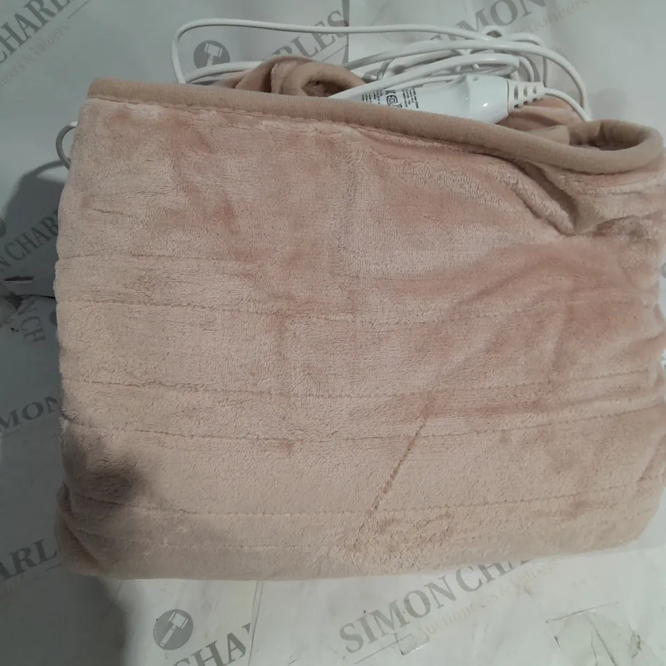 COZEE HOME VELVETSOFT HEATED THROW IN PINK
