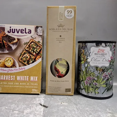 TOTE OF APPROXIMATELY 5 ASSORTED FOOD AND DRINK ITEMS TO INCLUDE JUVELA HARVEST WHITE MIX, PANCAKE MIX, ETC