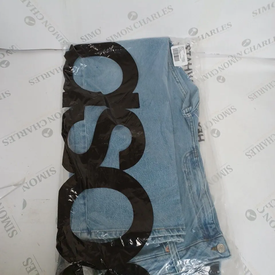 BAGGED ASOS EASY STRAIGHT JEANS SIZE W36 L 32