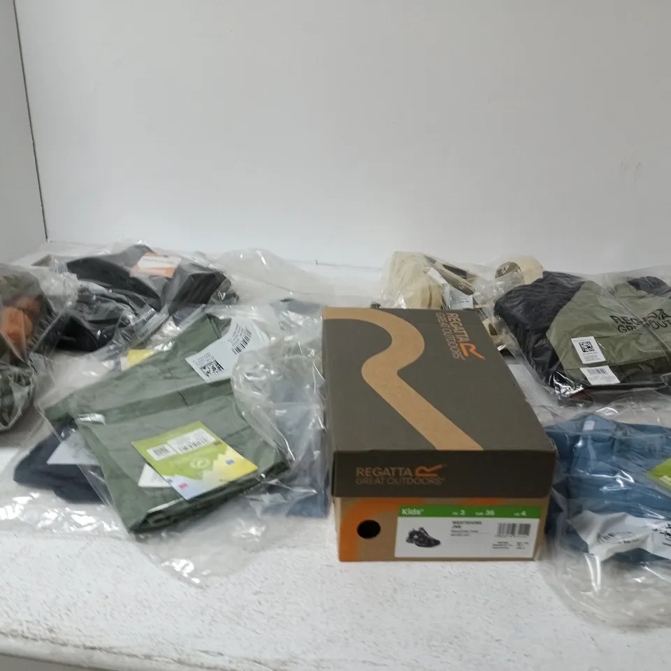 BOX OF APPROXIMATELY 11 BRAND NEW ASSORTED REGATTA CHILDRENS CLOTHING AND SHOE ITEMS INCLUDING WESTSHORE SHOES AND SORCER SHORTS