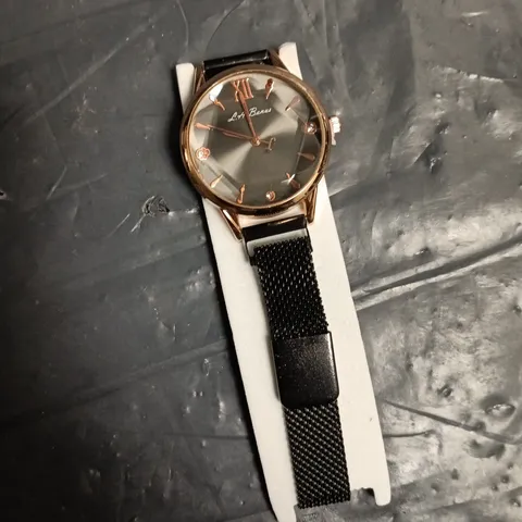 LADIES LA BANUS WATCH – QUARTZ MOVEMENT – METAL MESH STRAP WITH MAGNETIC CLASP