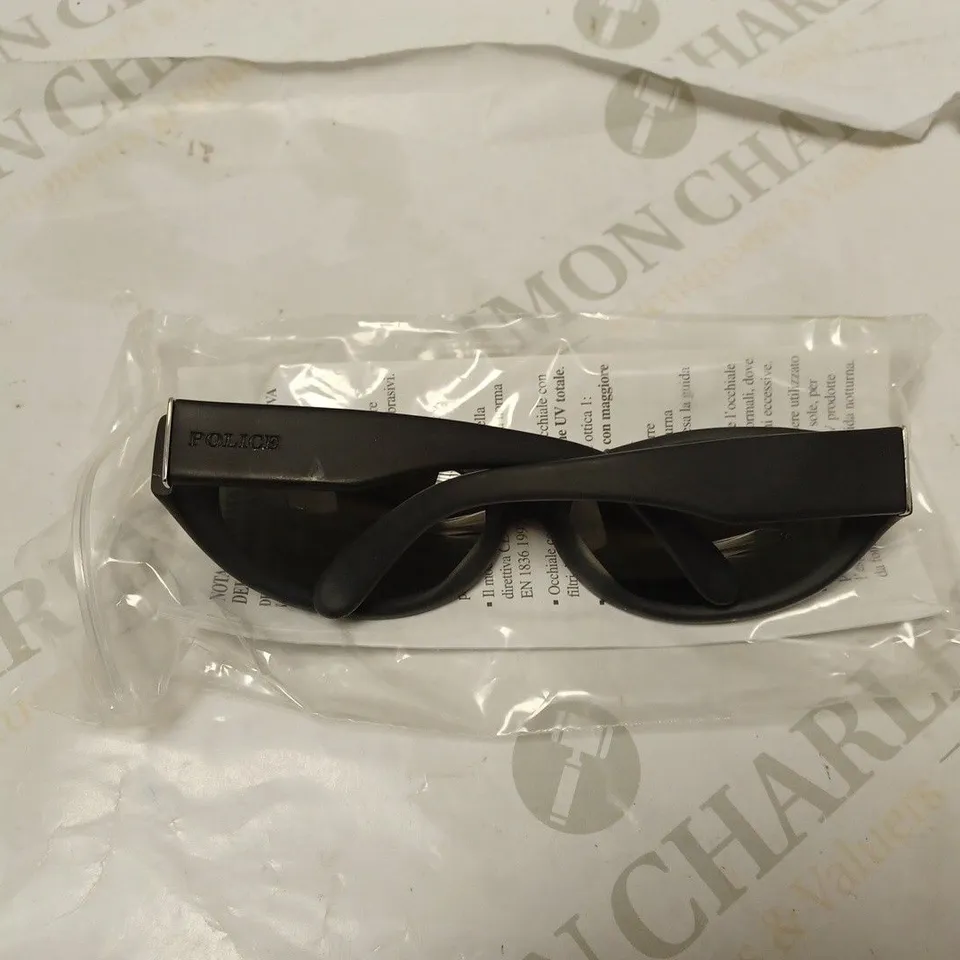 APPROXIMATELY 10 DIERRE POLICE SUNGLASSES - 1325/703