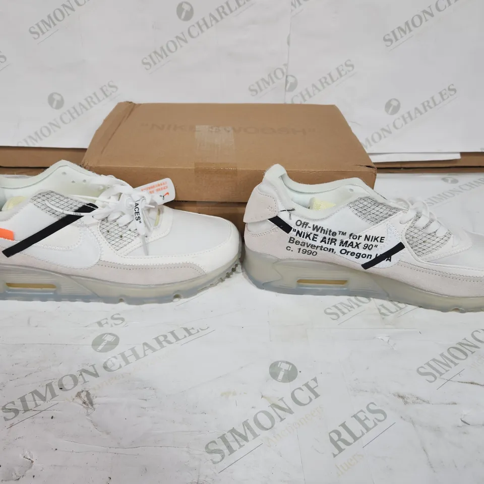BOXED PAIR OF NIKE TRAINERS IN OFF WHITE UK SIZE 10