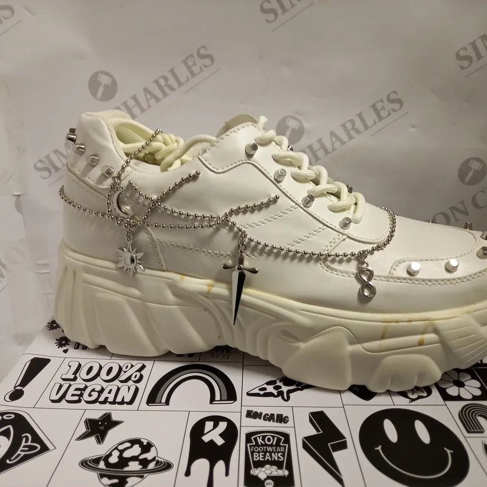 KOI VEGAN JINX WHITE MYSTIC CHARM TRAINERS - SIZE 8