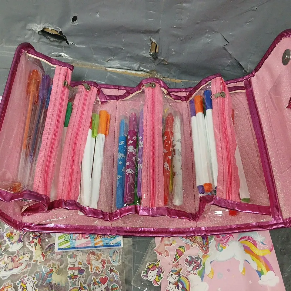 SEVEN UNICORN ACTIVITY SETS