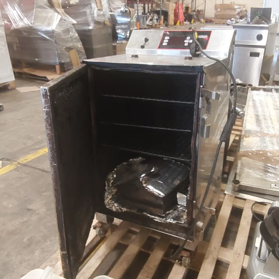 COOKSHACK SM070 COMMERCIAL SMOKER