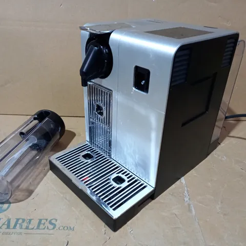 NESPRESSO LATTISSIMA PRO