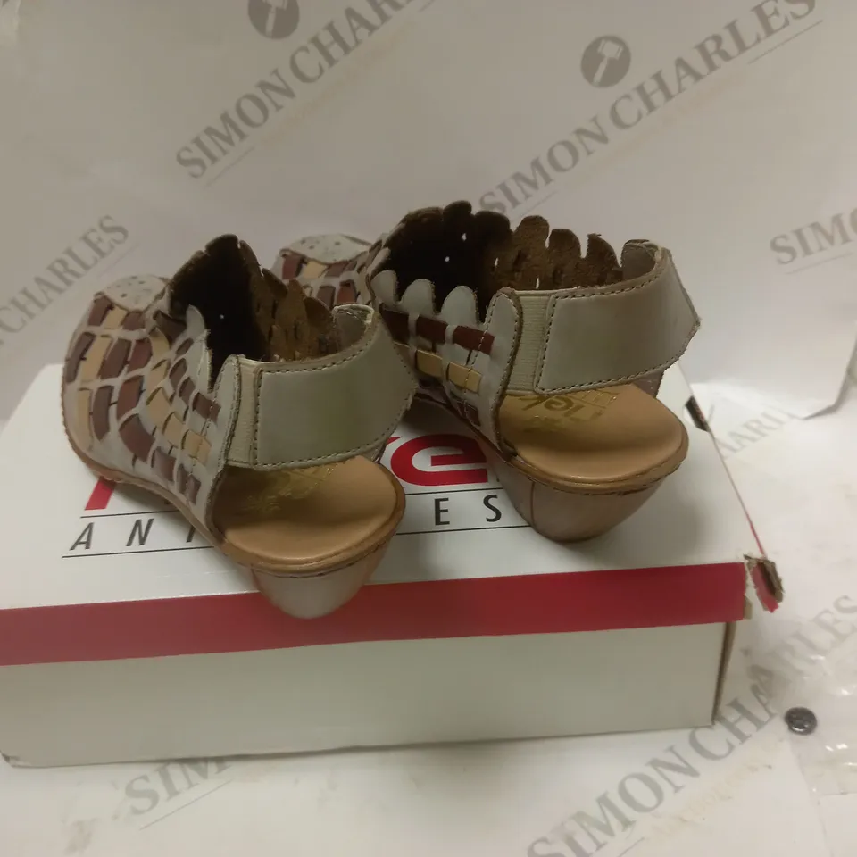 BOED RIEKER ANTISTRESS SHOES - SIZE 7