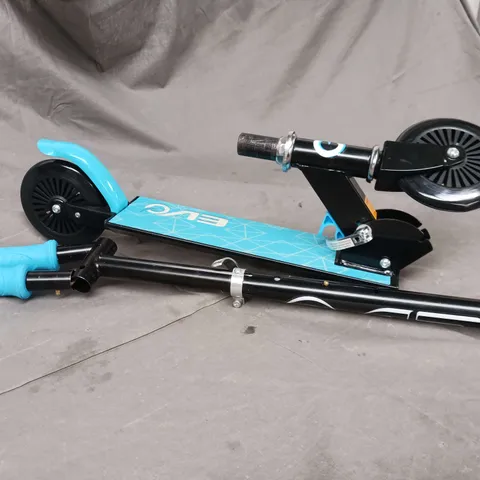 BOXED EVO INLINE SCOOTER